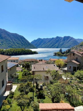 Lora villa, with lake view Ossuccio